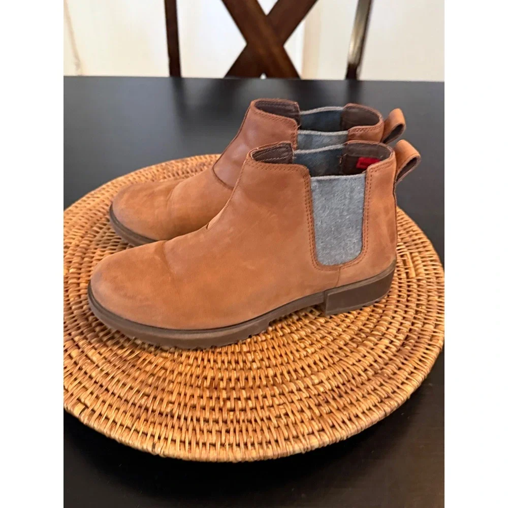 Sorel Emelie Chelsea Boots Women's Brown Waterproof Leather Ankle‎ Lug Sole